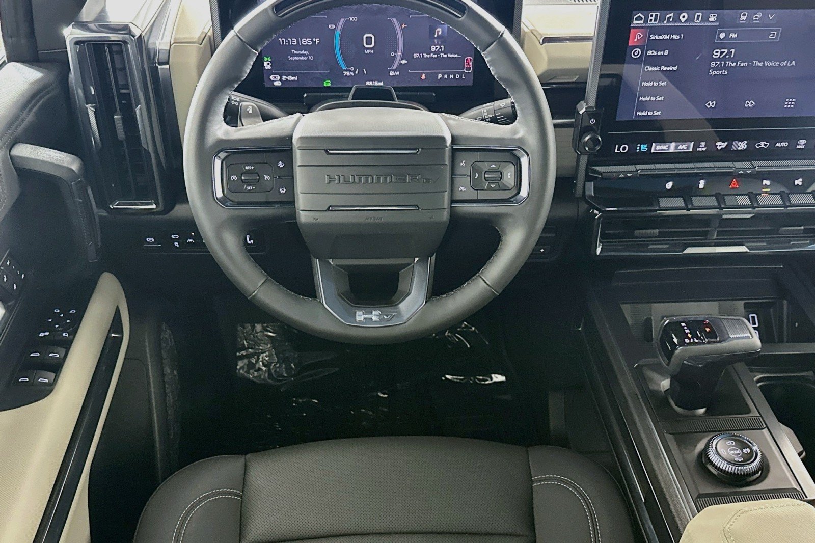 Used 2026 GMC Hummer EV SUV AWD/4WD image 3