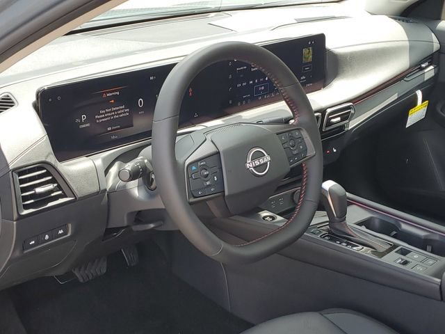 New 2026 Nissan Sentra SR w/ SR Premium Package FWD image 8