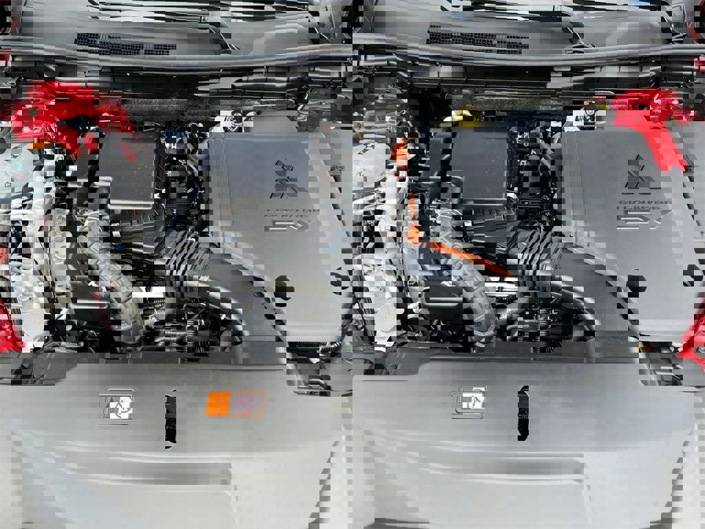 New 2025 Mitsubishi Outlander 4WD Plug-In Hybrid image 35