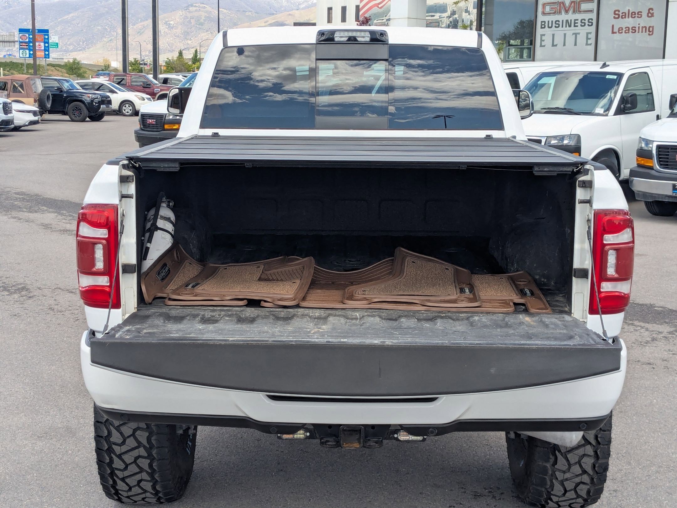 Used 2022 RAM 3500 Limited AWD/4WD image 31