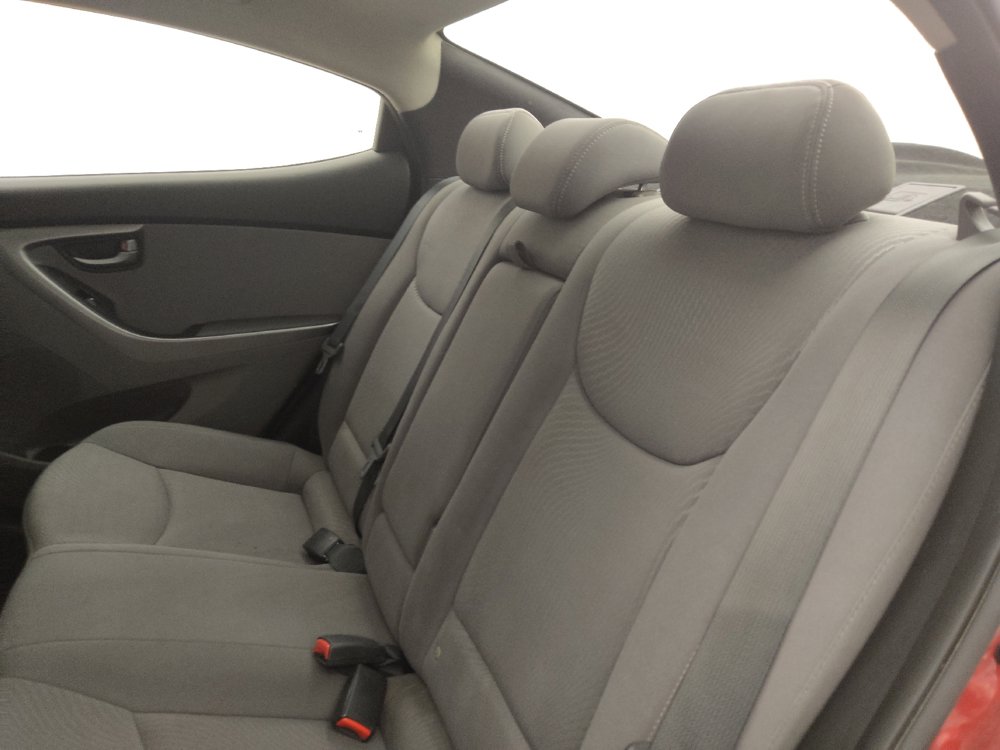 Used 2016 Hyundai Elantra SE w/ Option Group 02 FWD image 18