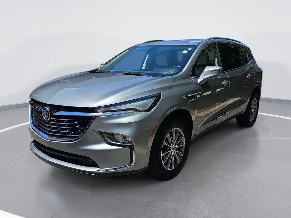 Certified 2023 Buick Enclave Essence w/ Trailering Package, 5000 lbs. AWD/4WD image 9