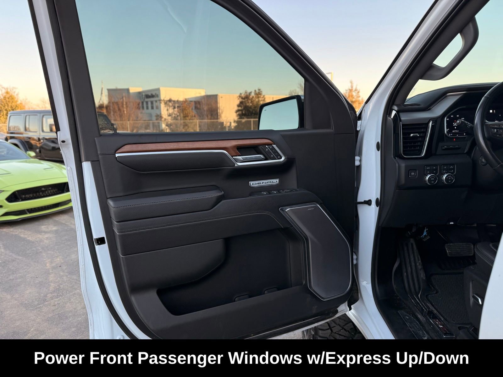 Used 2023 GMC Sierra 1500 Denali image 16