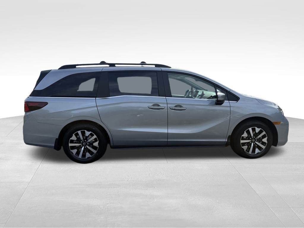 New 2026 Honda Odyssey EX-L image 8