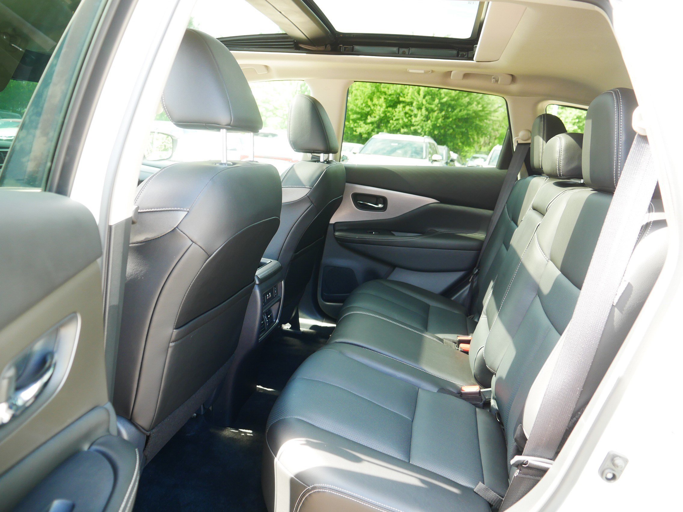 Certified 2024 Nissan Murano SL AWD/4WD image 34
