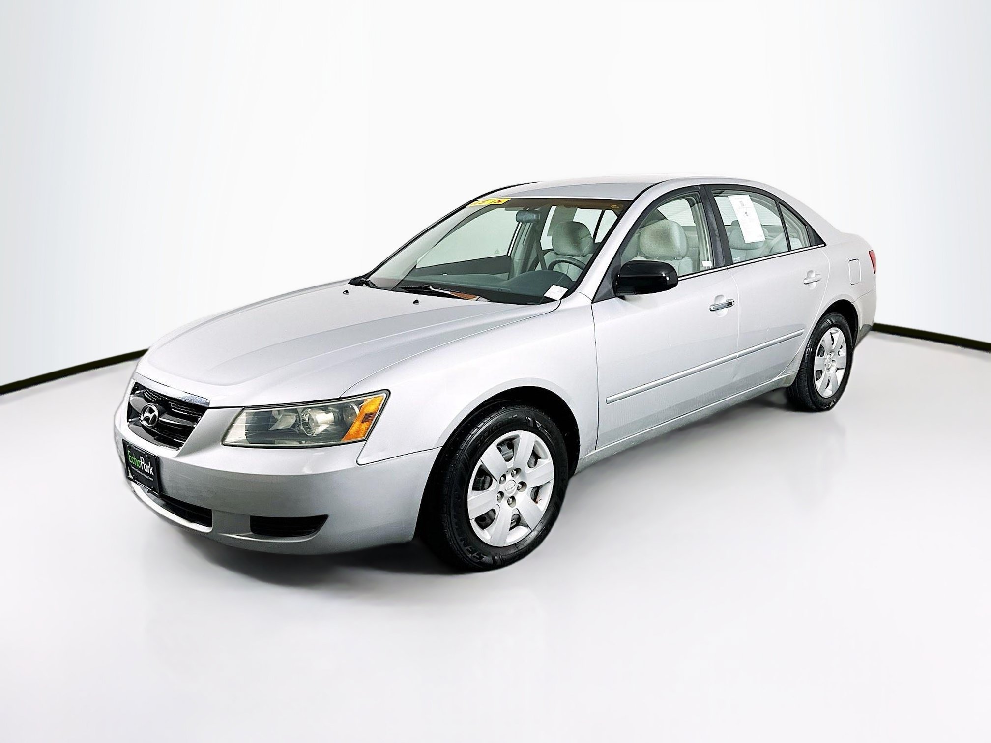 Used 2007 Hyundai Sonata GLS FWD image 3