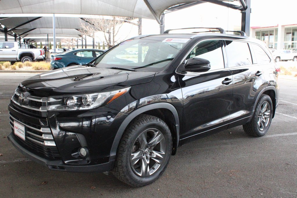 Certified 2018 Toyota Highlander Limited Platinum image 9