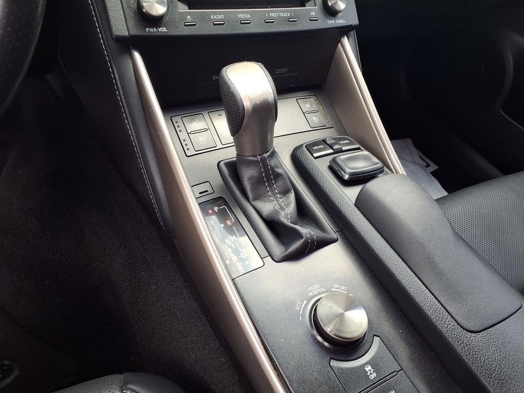 Used 2015 Lexus IS 250 AWD w/ F-Sport Package image 8