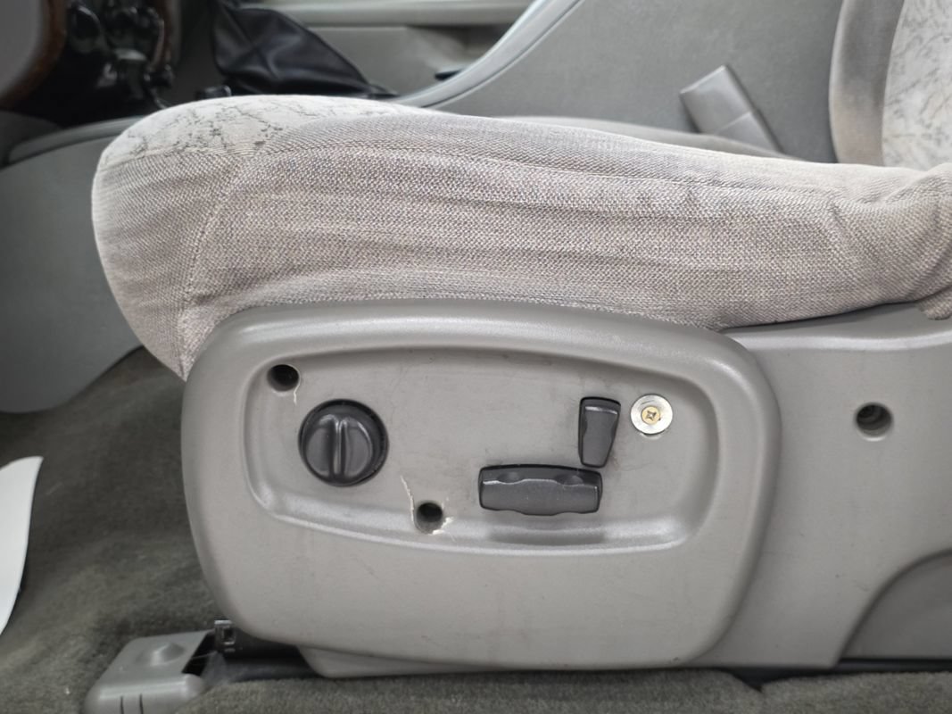 Used 2004 Isuzu Ascender S AWD/4WD image 28