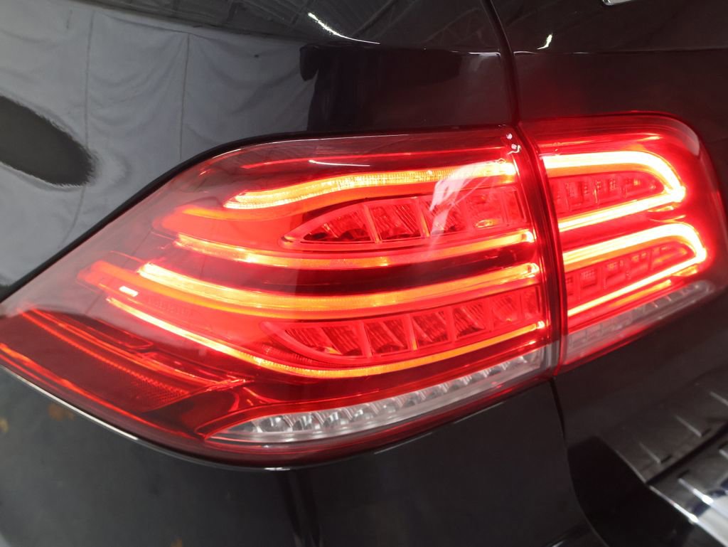 Used 2018 Mercedes-Benz GLE 350 4MATIC w/ Premium 1 Package image 28