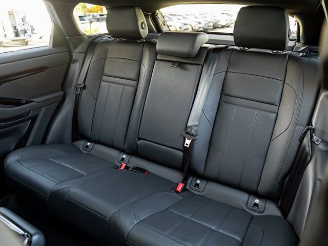 Used 2025 Land Rover Range Rover Evoque S image 21