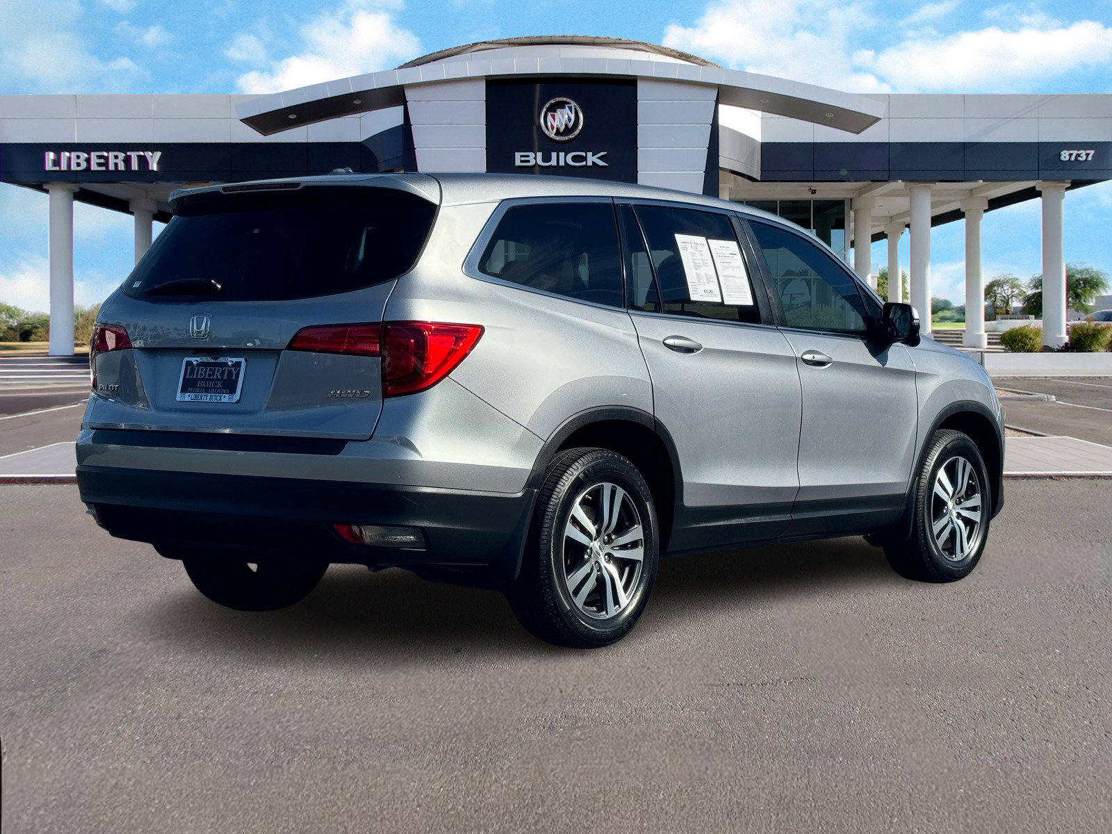 Used 2018 Honda Pilot EX-L image 3