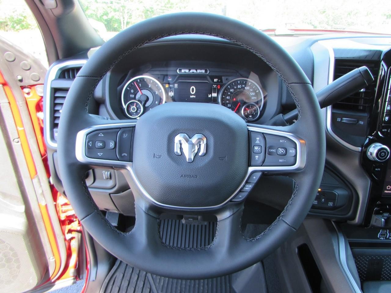 New 2026 RAM 2500 Big Horn AWD/4WD image 23