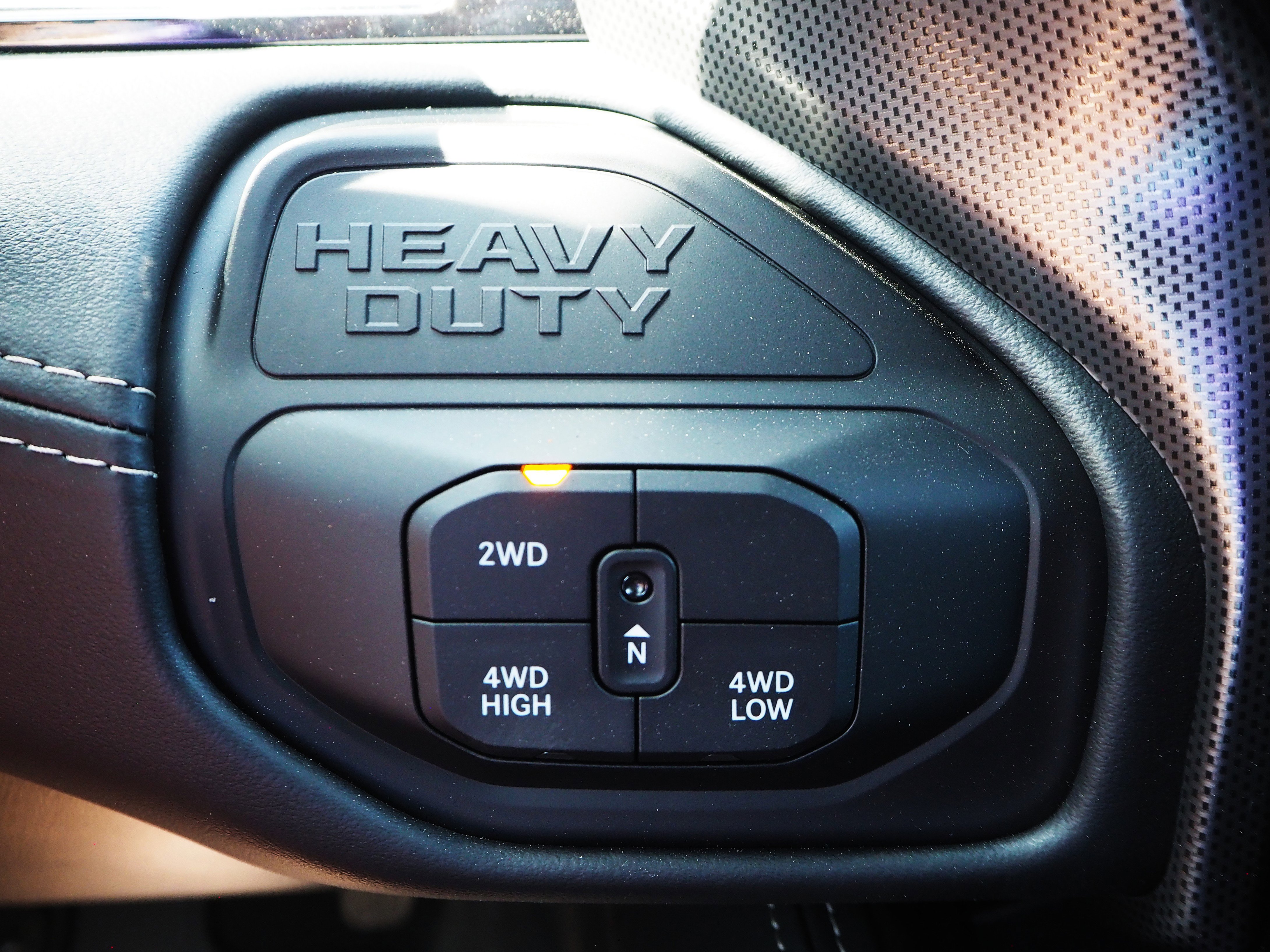 New 2025 RAM 2500 Limited AWD/4WD image 35