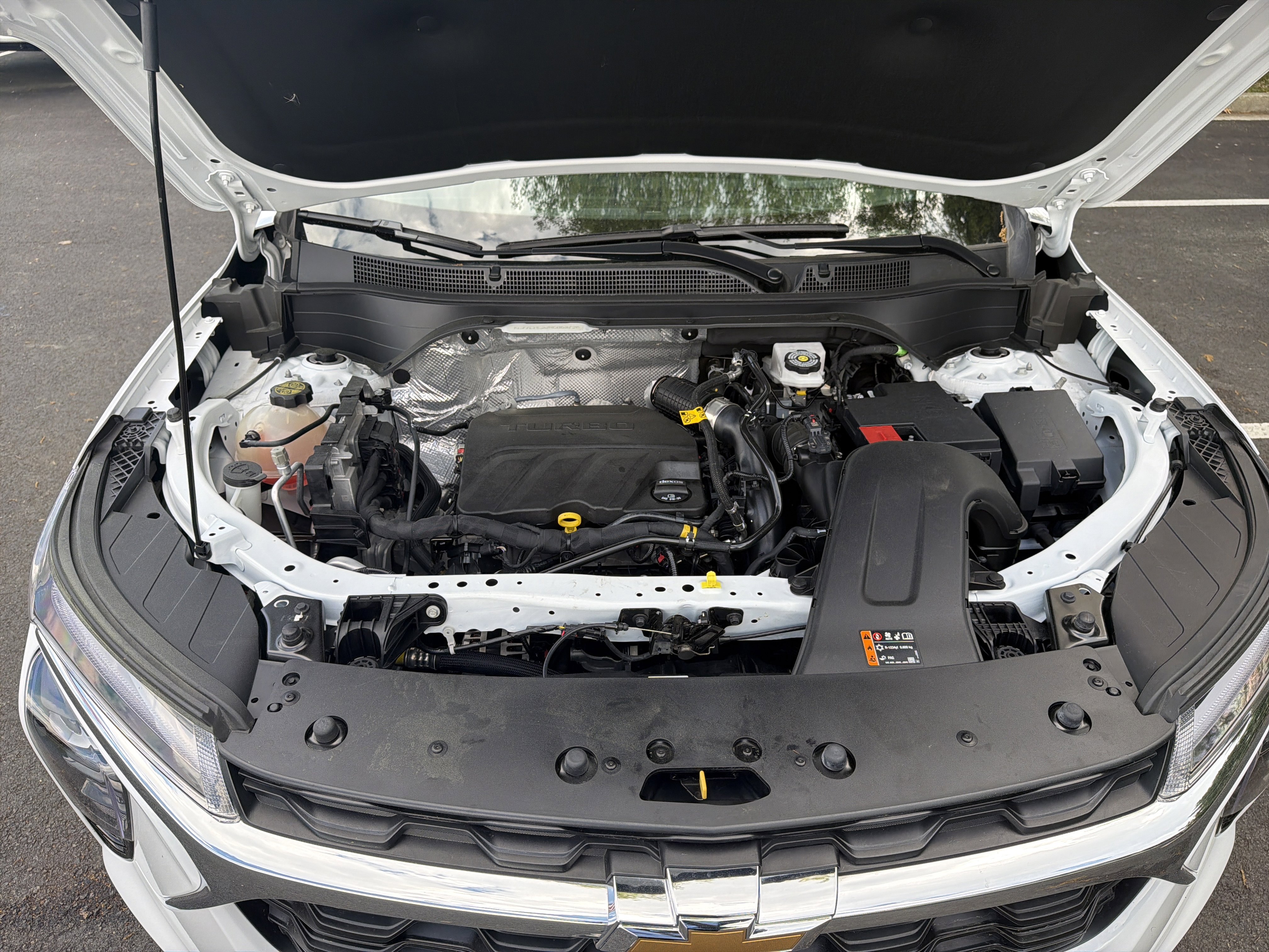 Used 2024 Chevrolet Trax LT image 32