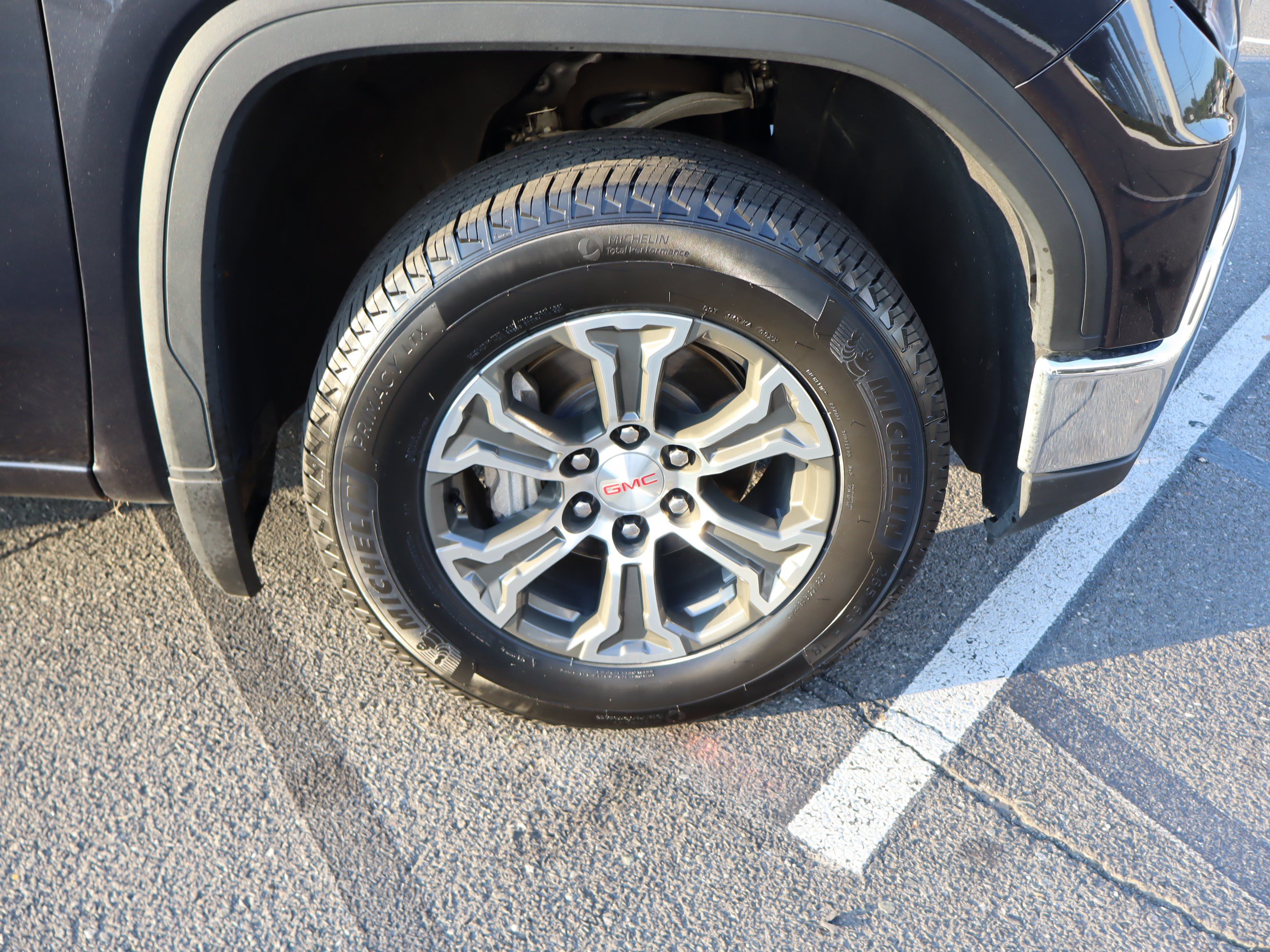 Used 2025 GMC Sierra 1500 SLT AWD/4WD image 36