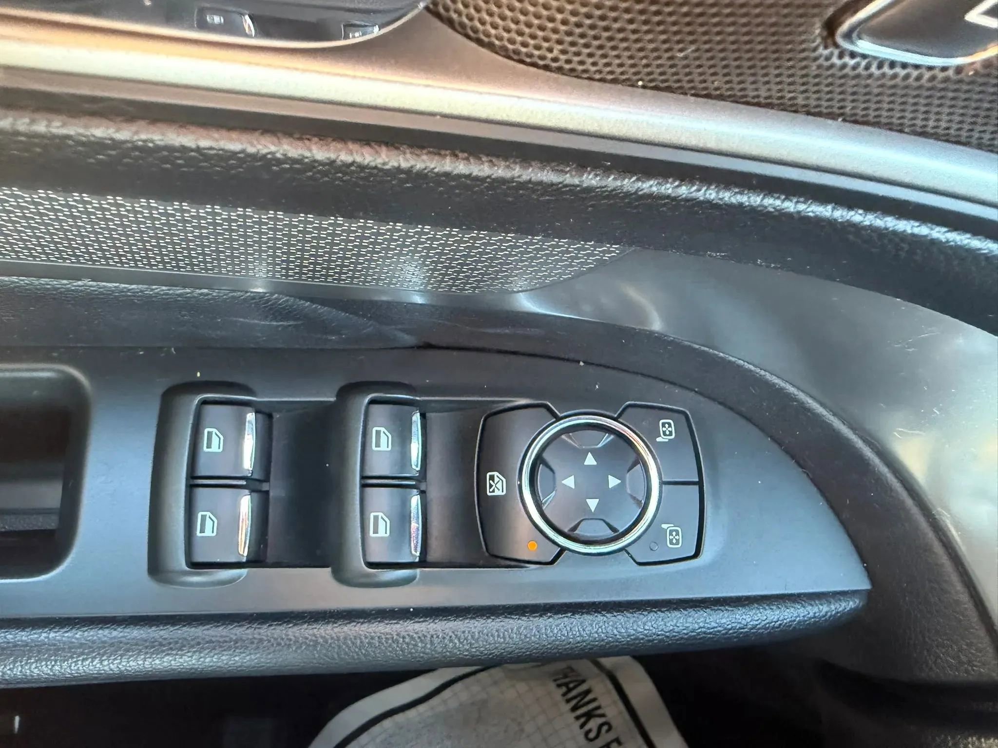 Used 2019 Ford Explorer XLT w/ Equipment Group 202A AWD/4WD image 26