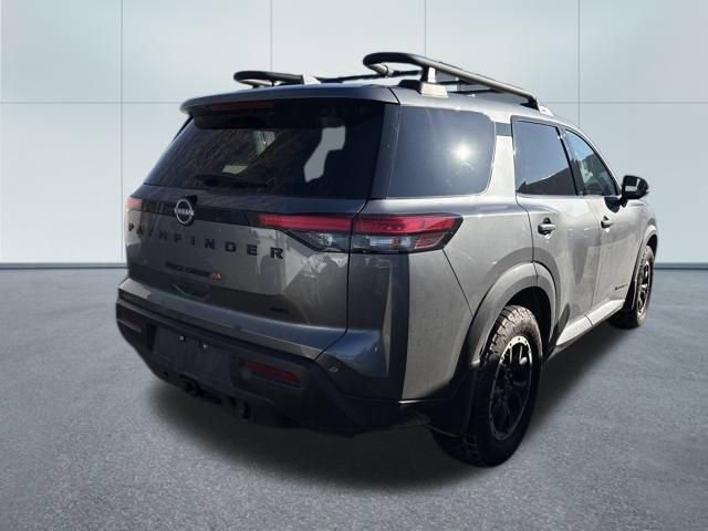 Used 2025 Nissan Pathfinder Rock Creek image 3