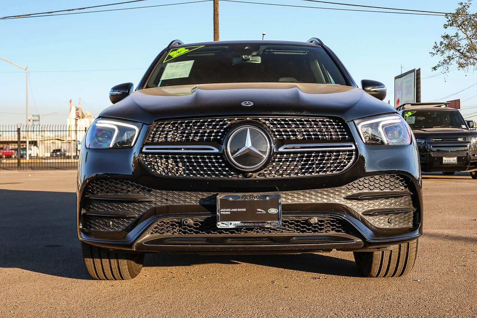 Used 2022 Mercedes-Benz GLE 350 4MATIC image 2