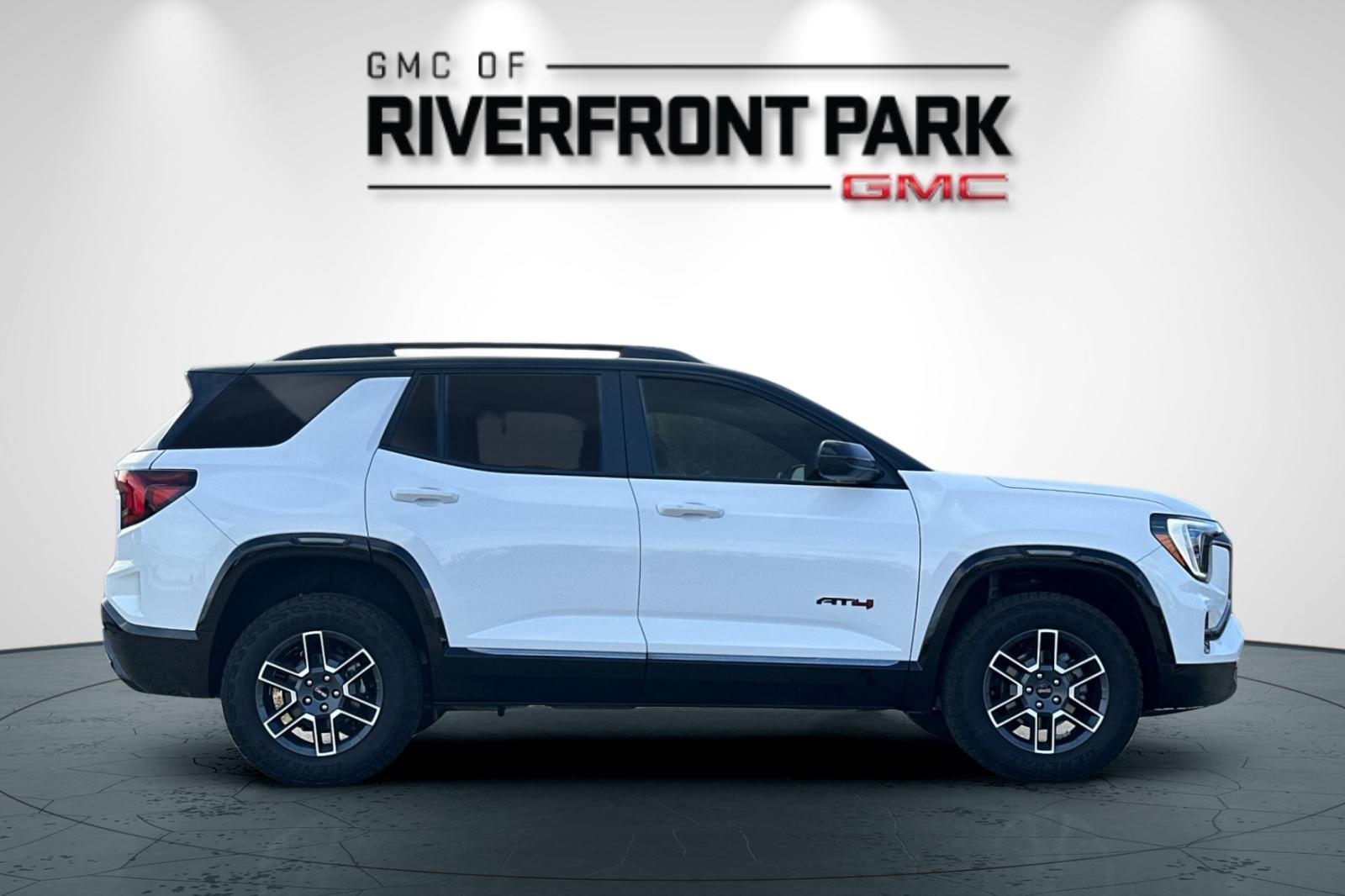 Used 2026 GMC Terrain AT4 w/ Convenience Package III image 2