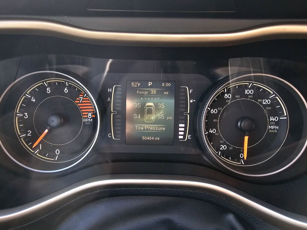 Used 2016 Jeep Cherokee Latitude w/ North All-Season Group image 23