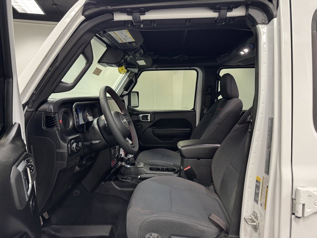 Used 2024 Jeep Wrangler Unlimited Rubicon w/ Convenience Group image 22