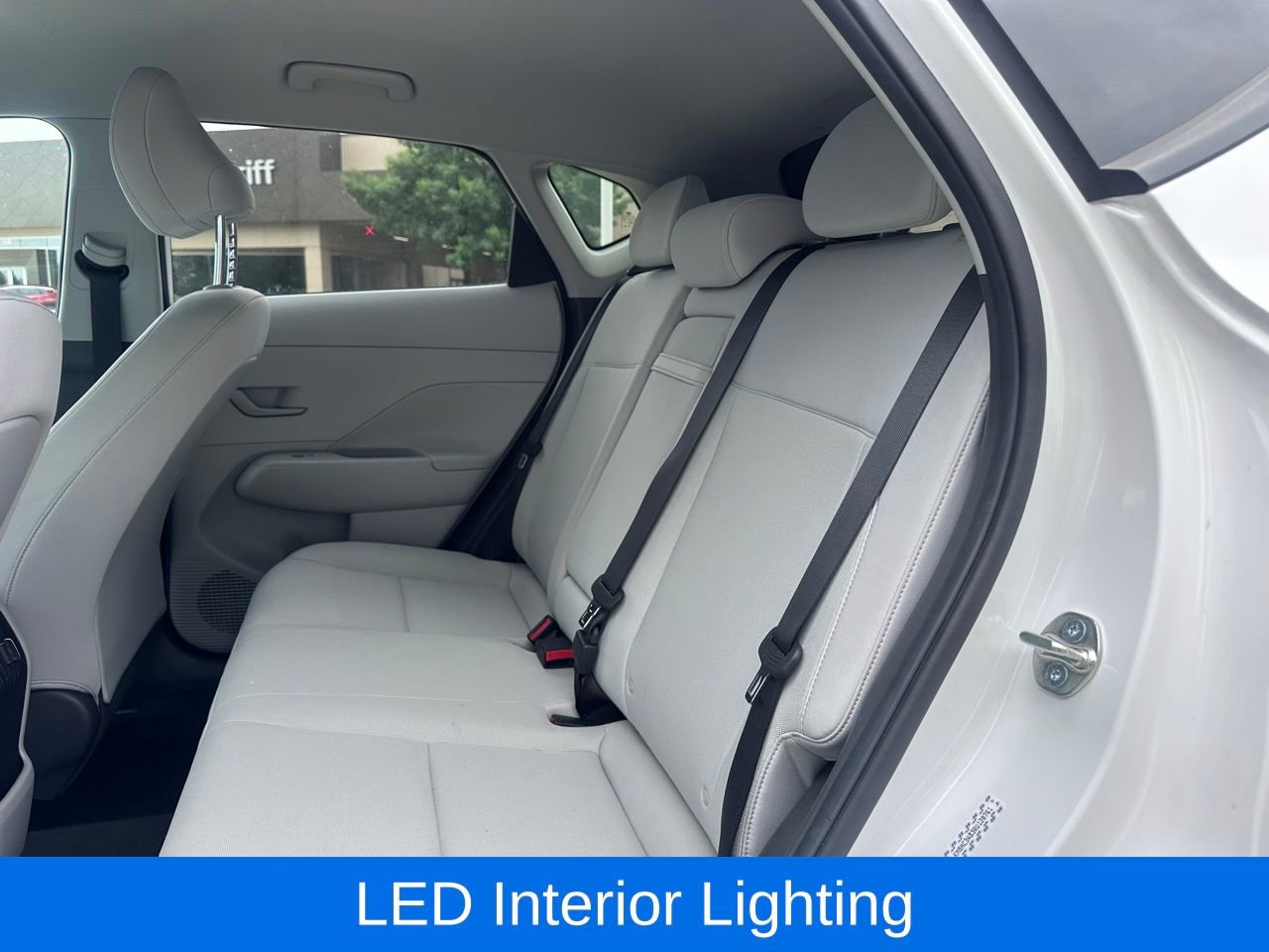 Used 2024 Hyundai Kona SEL w/ Convenience Package FWD image 13