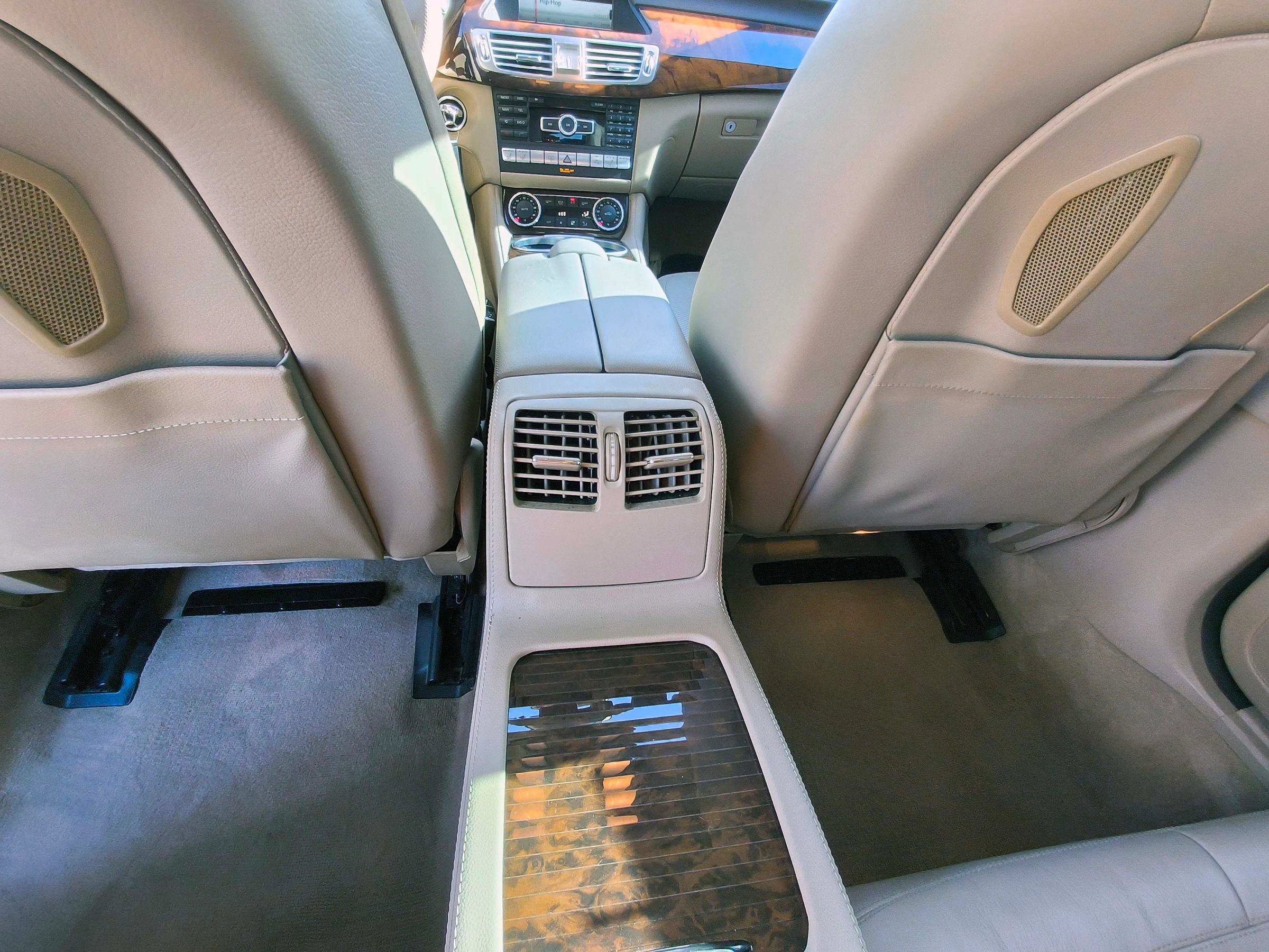 Used 2013 Mercedes-Benz CLS 550 4MATIC image 28