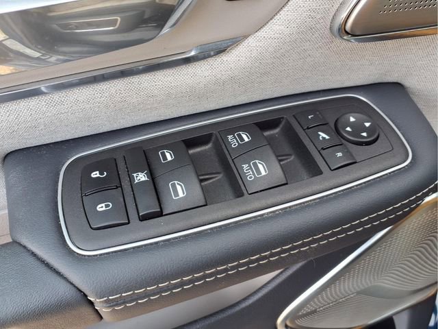 Used 2024 RAM 1500 Limited image 17