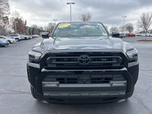 Used 2025 Toyota 4Runner SR5 image 2