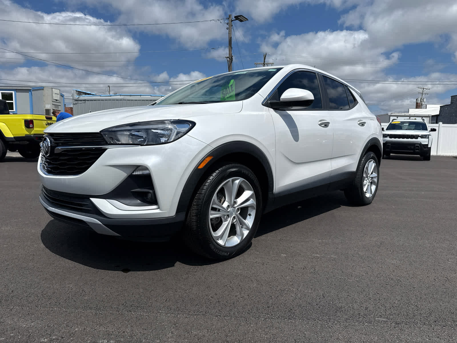 Used 2020 Buick Encore GX Preferred w/ Cold Weather Comfort Package FWD image 2