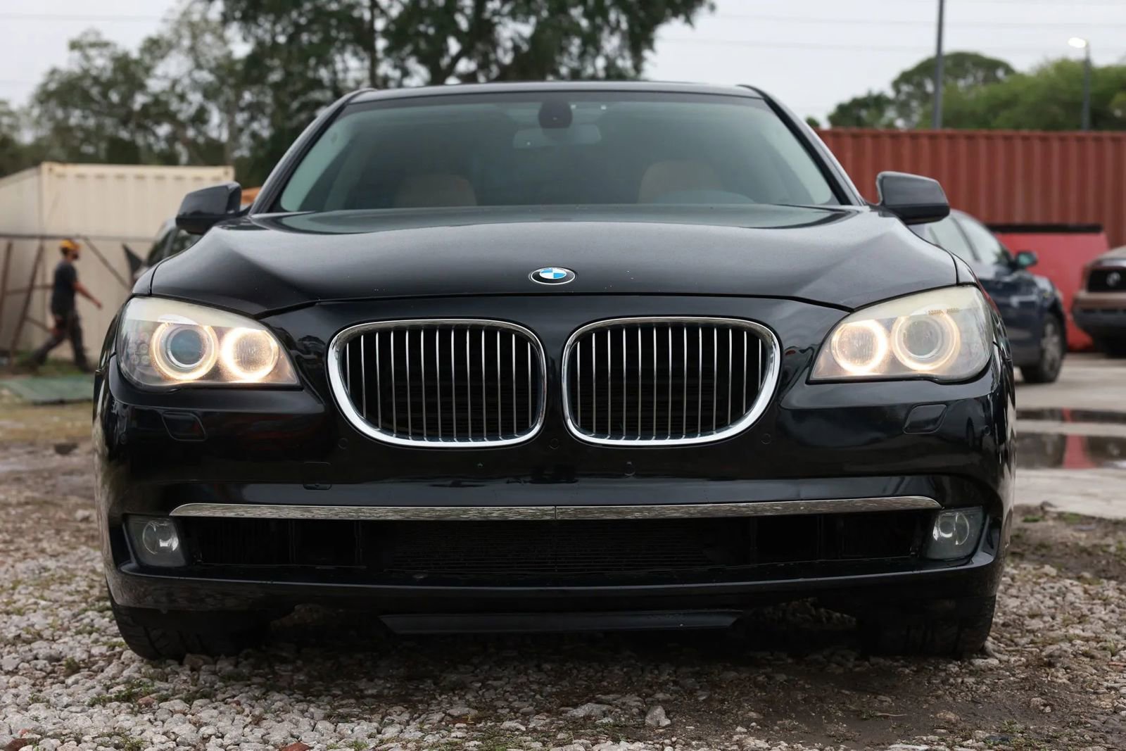 Used 2011 BMW 740i image 10