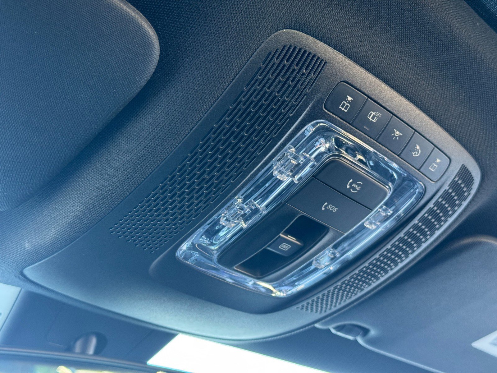 Used 2021 Mercedes-Benz A 35 AMG 4MATIC image 34