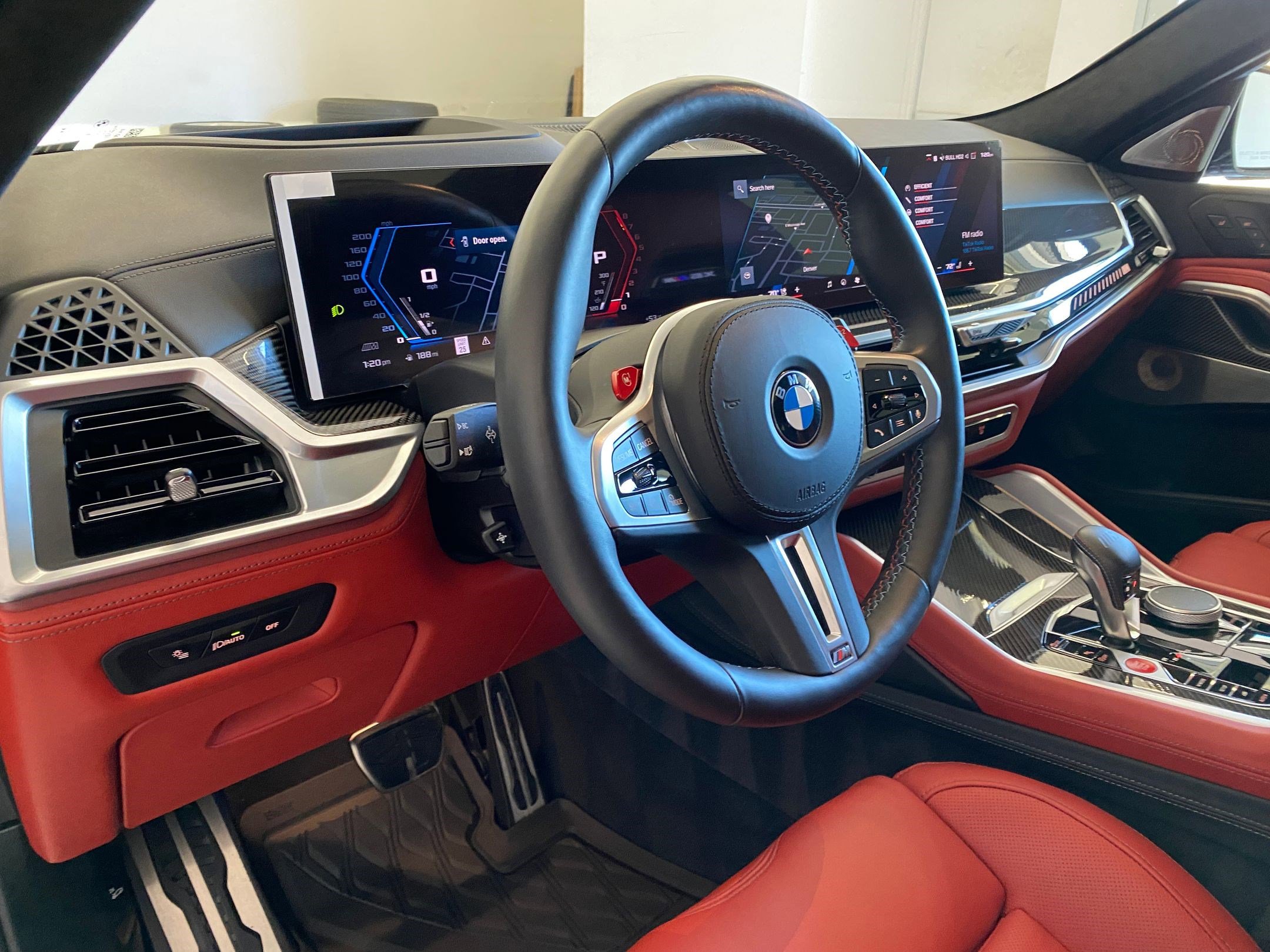 Used 2026 BMW X6 M Competition w/ Executive Package image 4