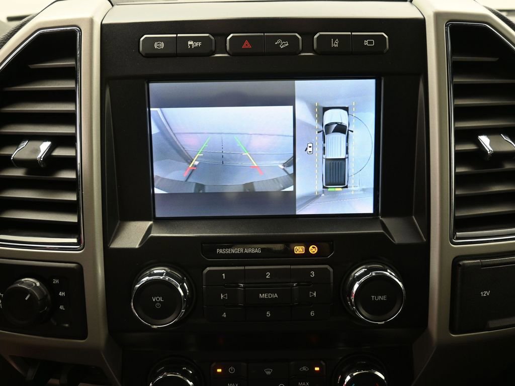 Used 2019 Ford F250 Lariat w/ Lariat Ultimate Package AWD/4WD image 4