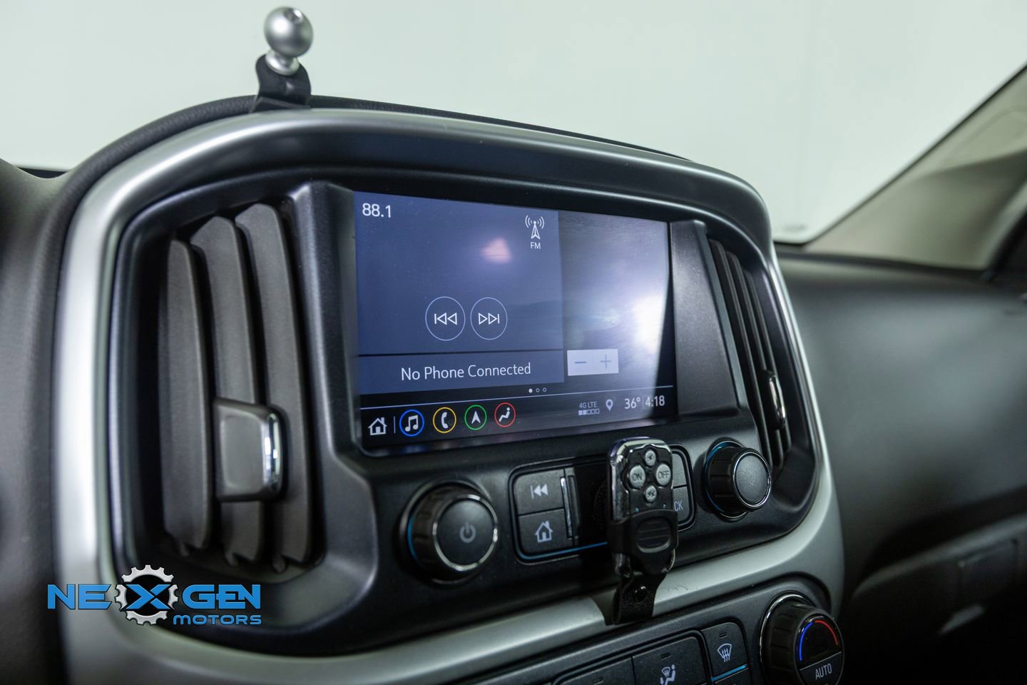 Used 2020 Chevrolet Colorado ZR2 w/ ZR2 Midnight Special Edition image 20