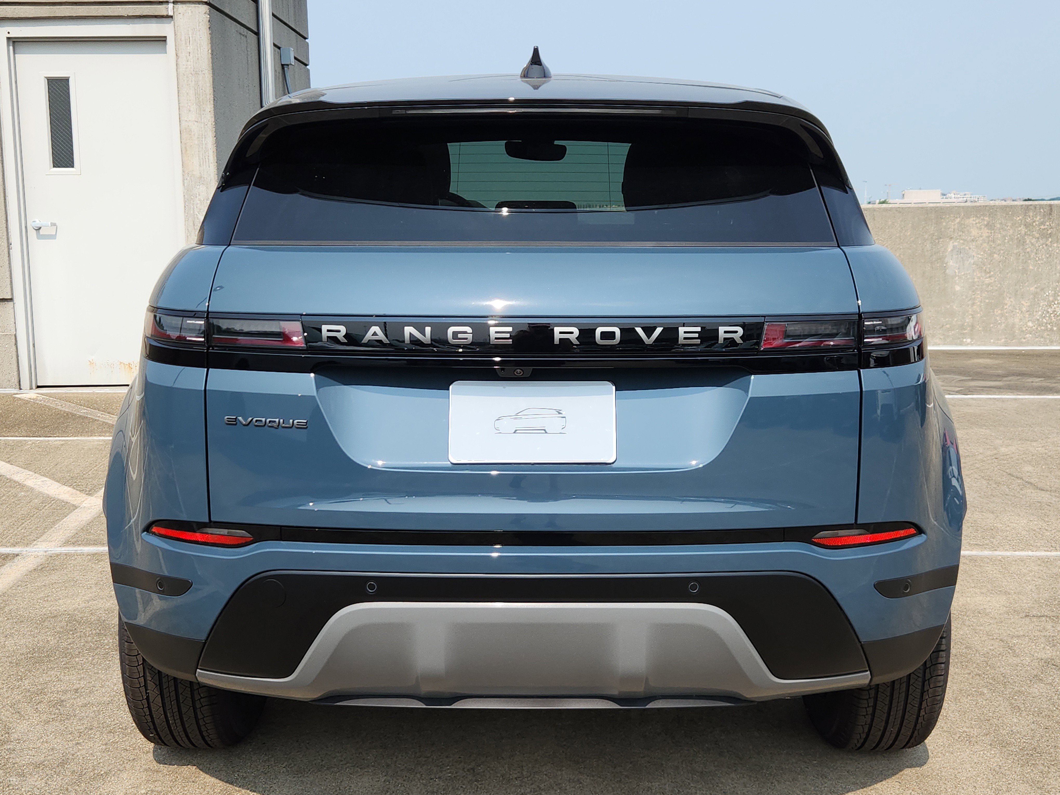 New 2026 Land Rover Range Rover Evoque S image 7