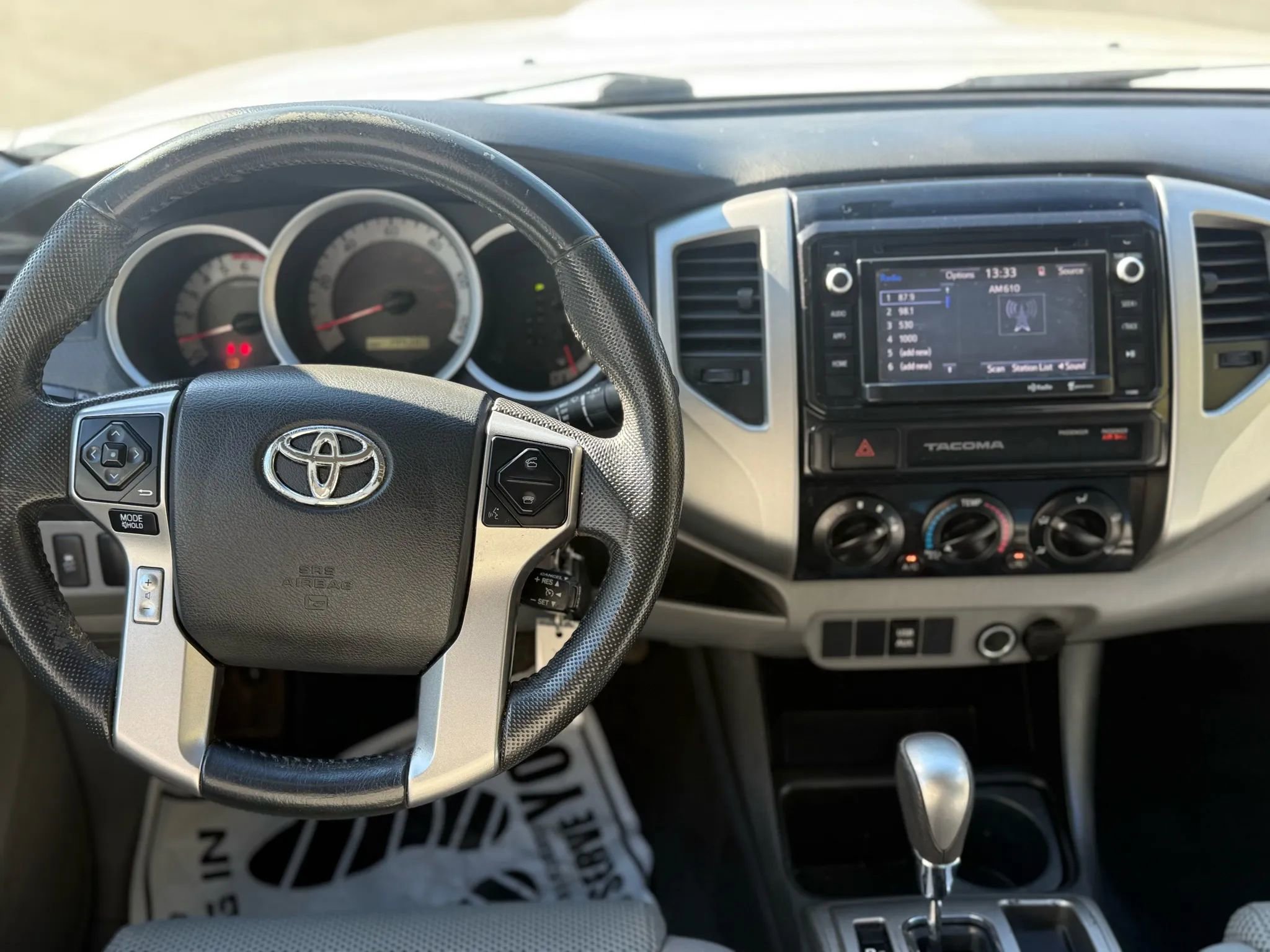 Used 2015 Toyota Tacoma PreRunner image 19