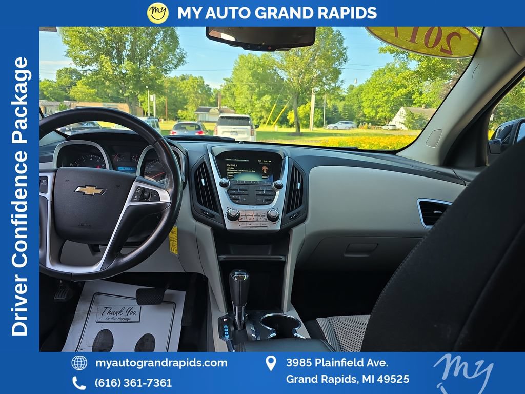 Used 2017 Chevrolet Equinox LT w/ Convenience Package AWD/4WD image 12