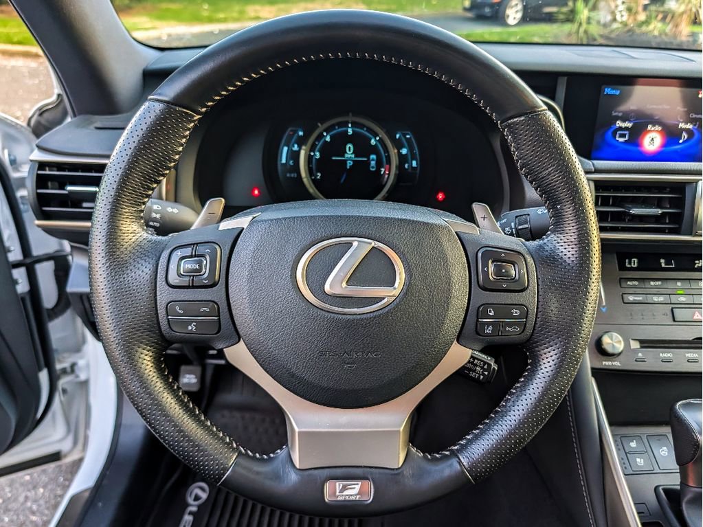 Used 2019 Lexus IS 300 F Sport w/ F Sport Package image 19
