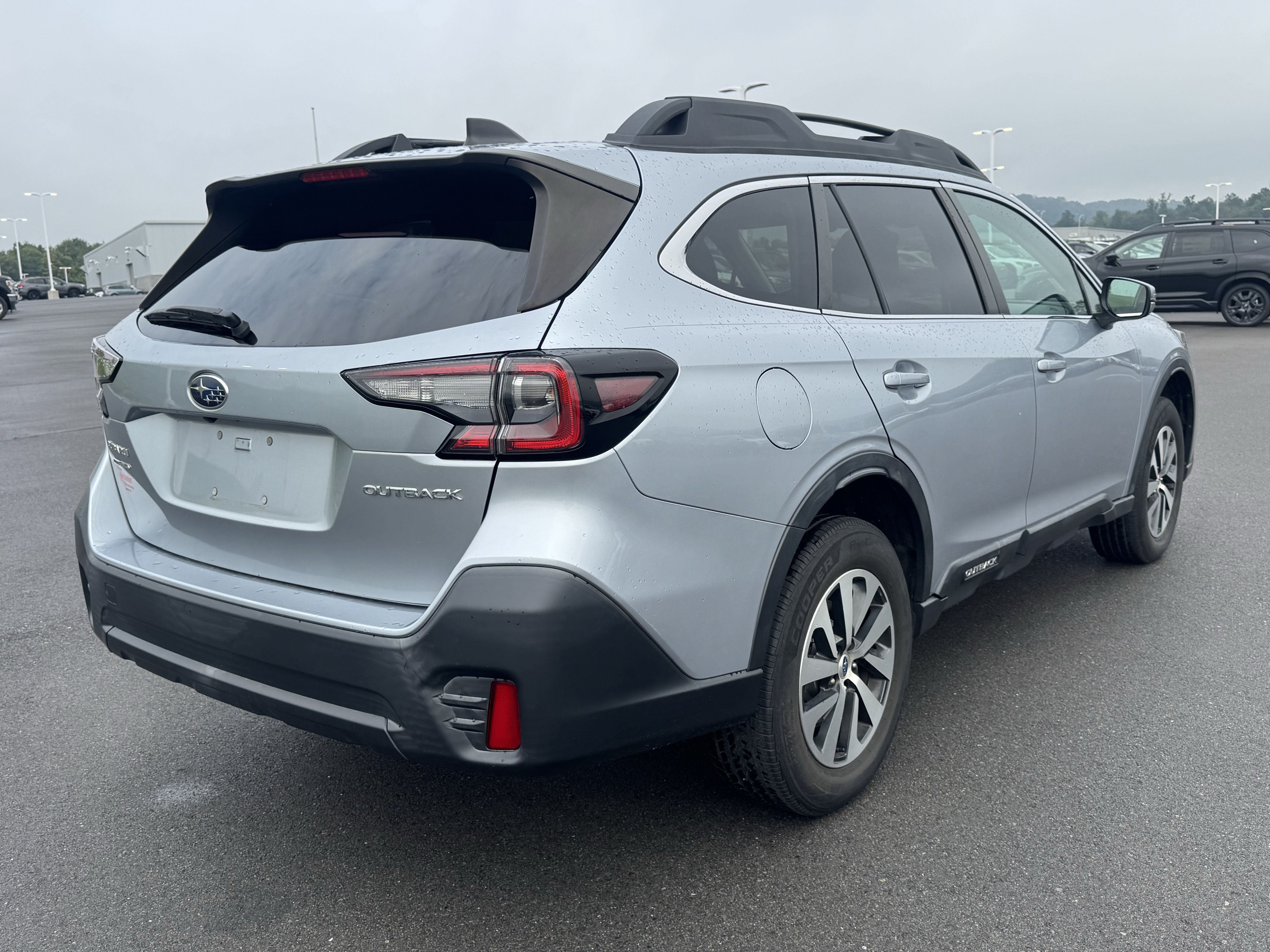 Used 2021 Subaru Outback Premium AWD/4WD video 3