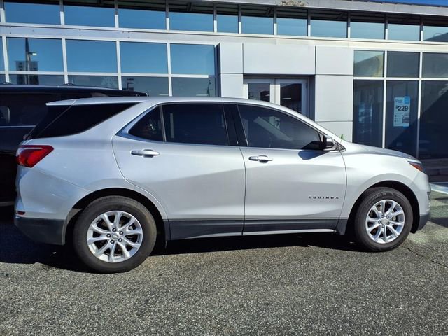 Used 2020 Chevrolet Equinox LT w/ Driver Convenience Package image 21