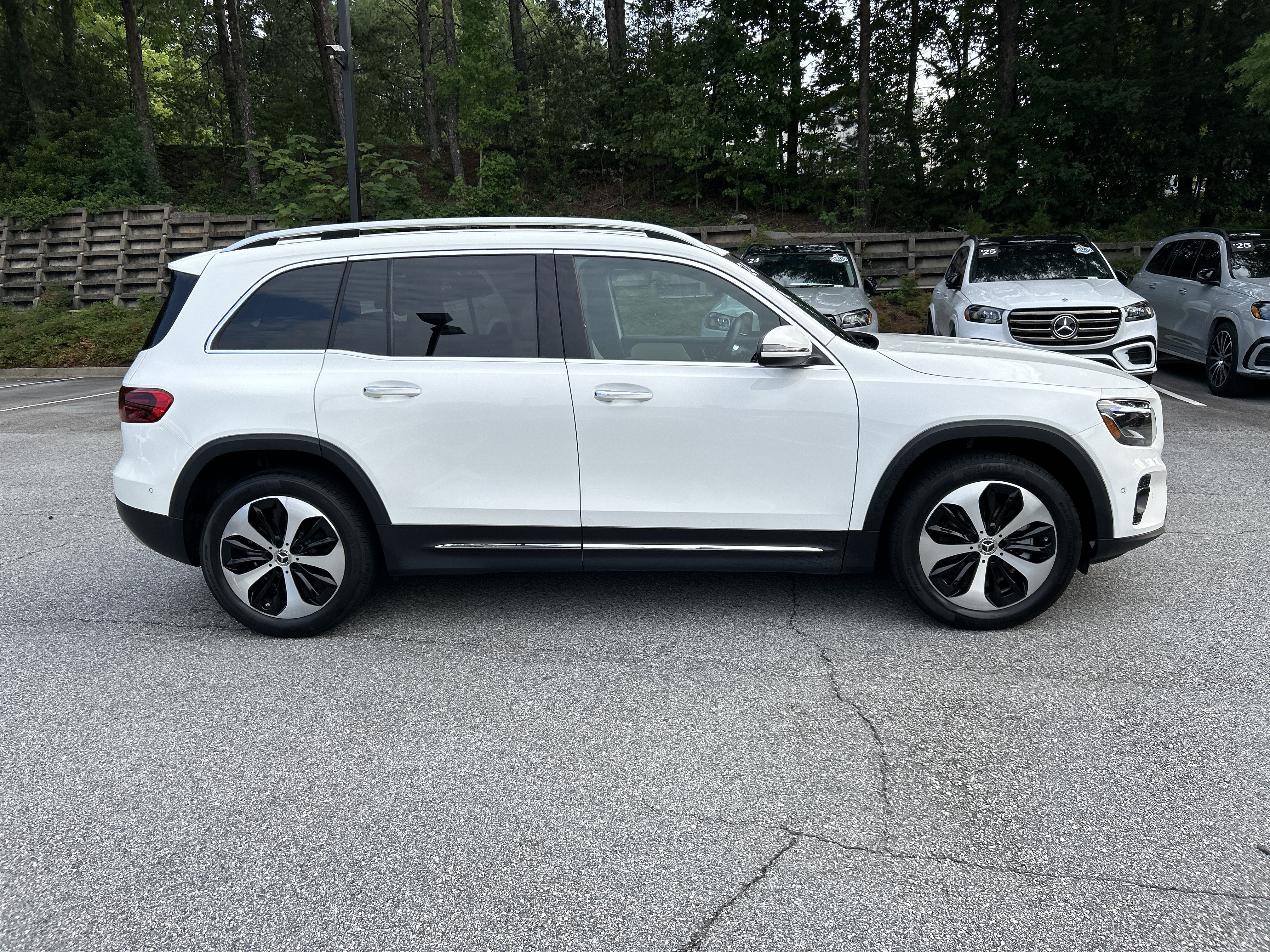 Certified 2024 Mercedes-Benz GLB 250 image 5