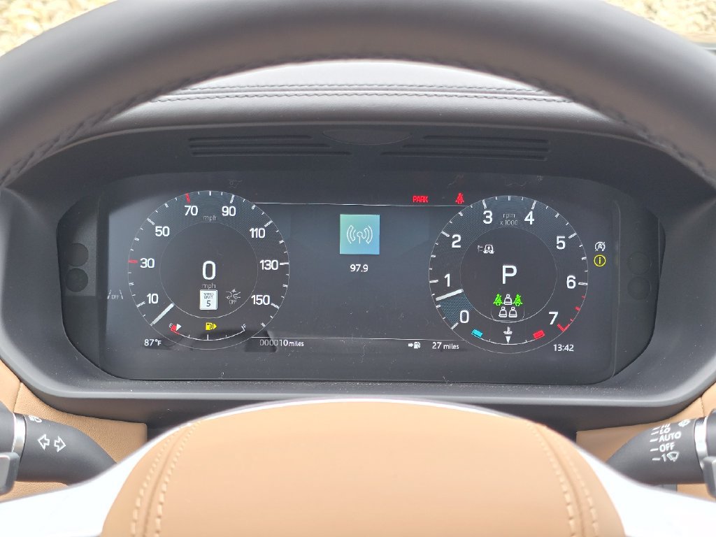 New 2026 Land Rover Discovery Limited Edition AWD/4WD image 44