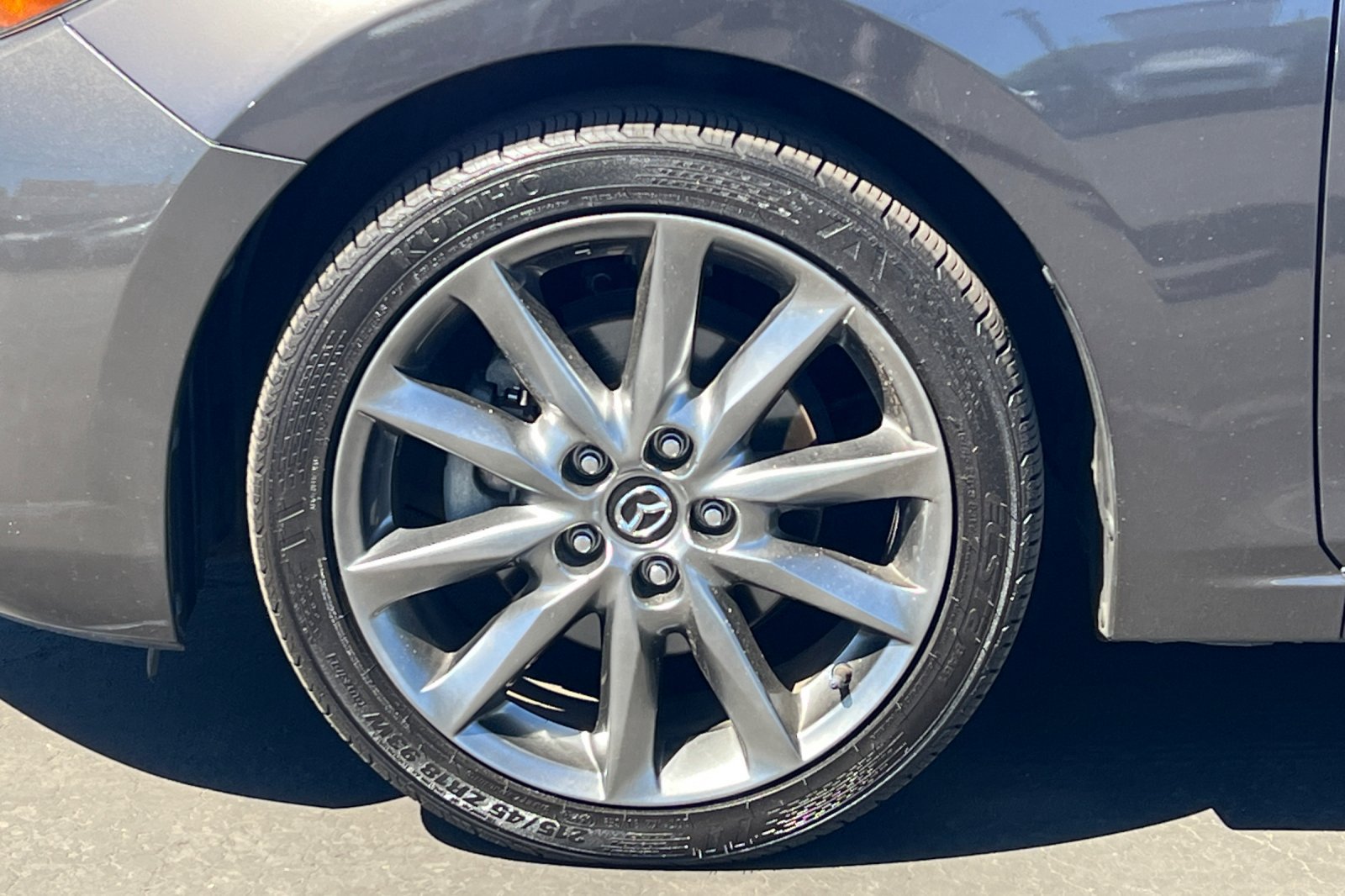 Used 2018 MAZDA MAZDA3 Grand Touring FWD image 26