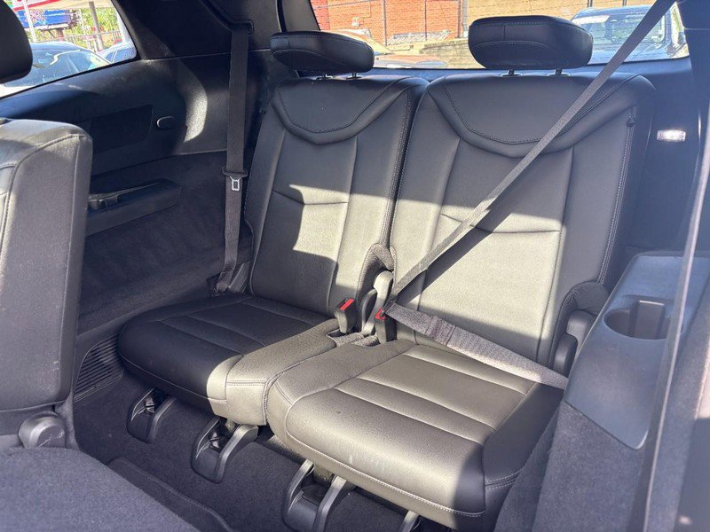 Used 2023 Cadillac XT6 Luxury AWD/4WD image 10