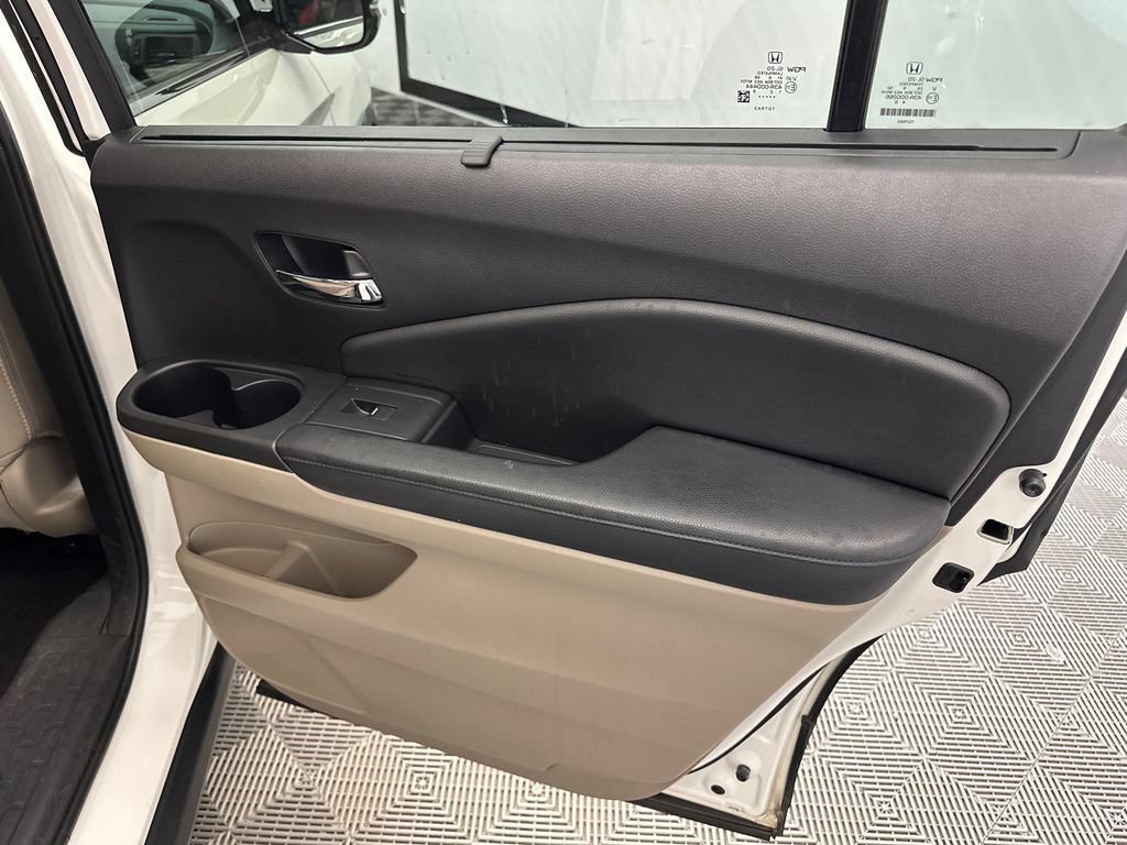 Used 2019 Honda Pilot Elite image 18
