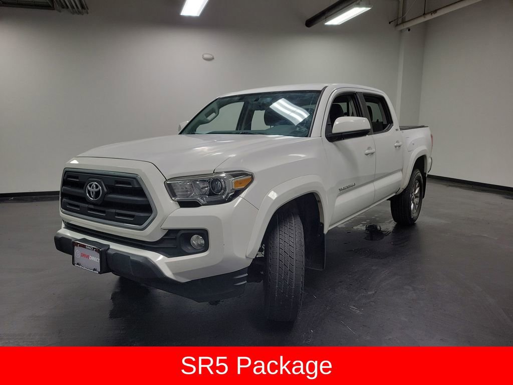 Used 2016 Toyota Tacoma SR5 w/ SR5 Appearance Package (SN) AWD/4WD image 4