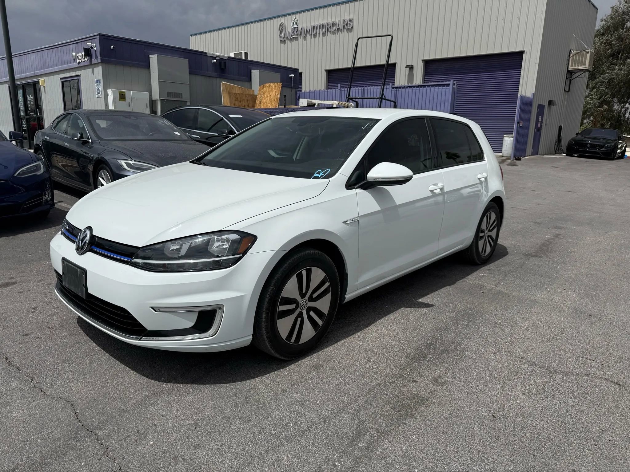Used 2019 Volkswagen e-Golf SE w/ Driver Assistance Package FWD image 4