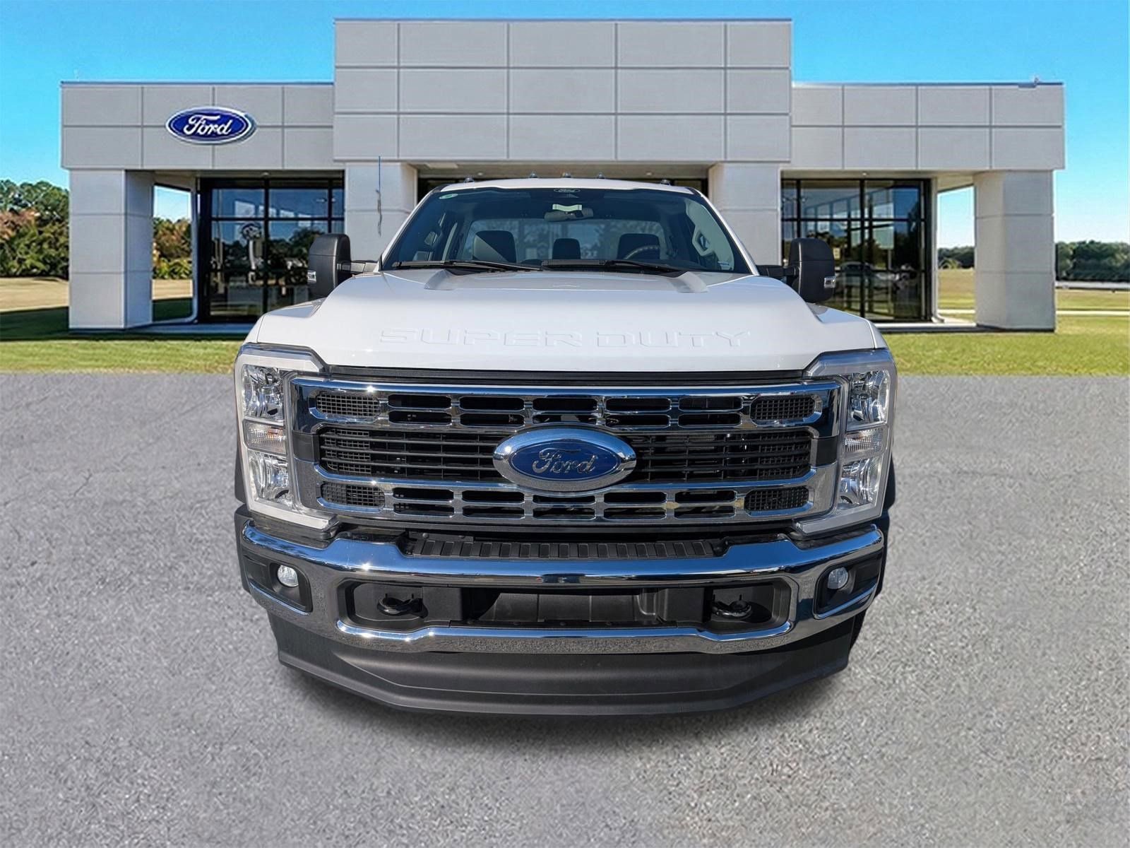 New 2024 Ford F450 XL image 9